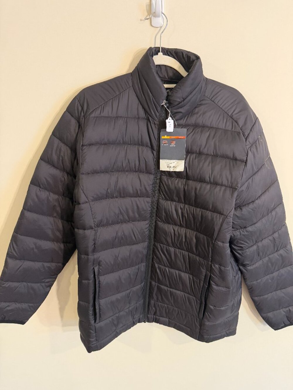 St. John's Bay Packable Puffer Jacket Black NWT Medium